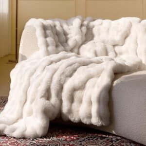 Faux Fur Throw Blanket